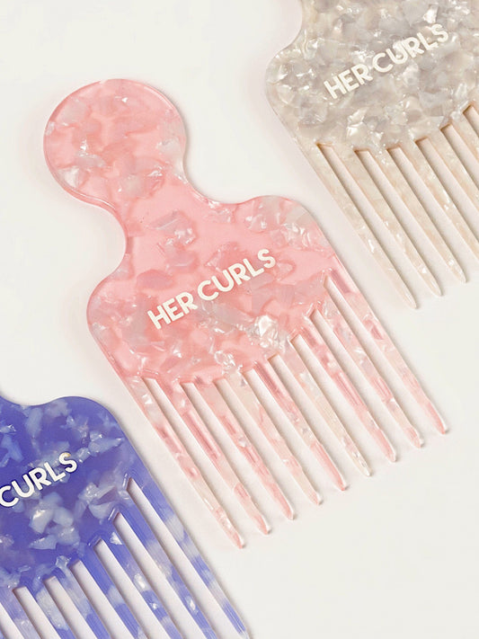 her-curls-pick-comb-in-pink